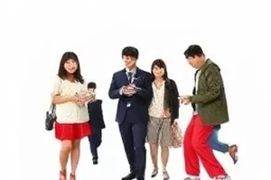 《代言合同的落款日期》封面，纸质合同边角与一支签字笔