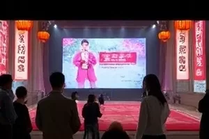 《营销号配图的原始出处》封面，多张相似配图排成溯源链条